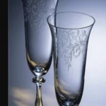 Stiklo taurės šampanui graviruotos-tulpės formos
